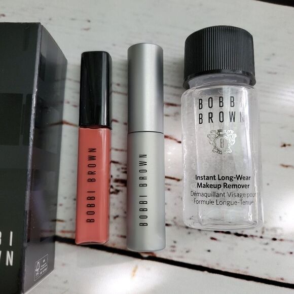 Bobbi Brown Makeup takedown kit - Picture 3 of 7